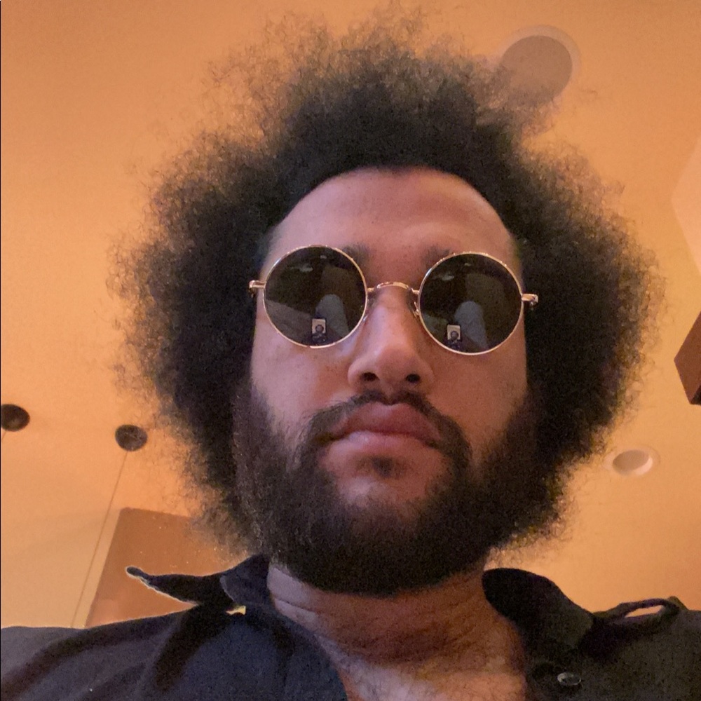 Meet your Posher, Kyle